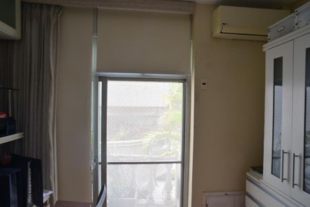 Apartamento à venda com 150m², 4 quartos e 1 vagaQuarto 2