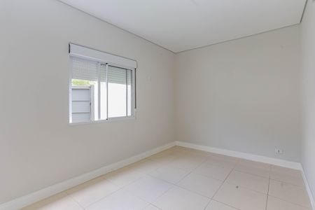 Casa à venda com 280m², 3 quartos e 3 vagasSuíte 2