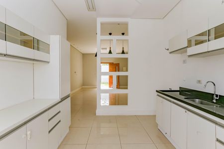 Casa à venda com 280m², 3 quartos e 3 vagasCozinha