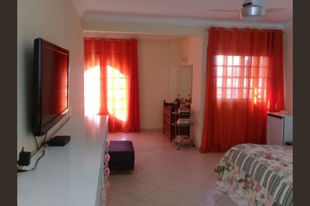 Casa à venda com 7 quartos, 361m² em Sapê, Niterói