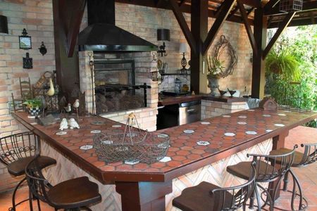 Casa à venda com 650m², 5 quartos e 4 vagas