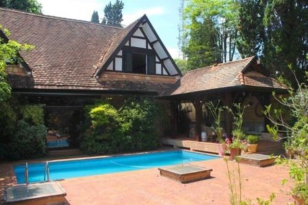 Casa à venda com 650m², 5 quartos e 4 vagas