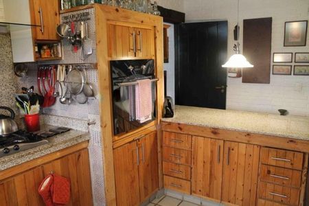 Casa à venda com 650m², 5 quartos e 4 vagas