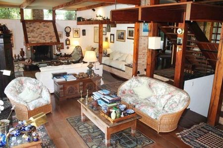 Casa à venda com 650m², 5 quartos e 4 vagas