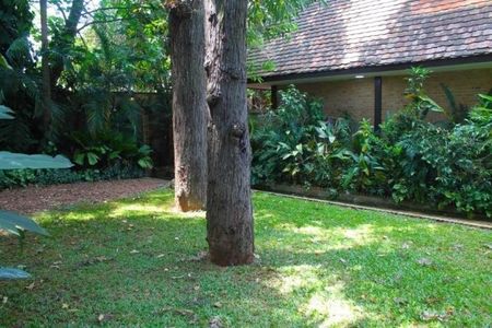 Casa à venda com 650m², 5 quartos e 4 vagas