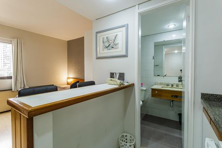 Cozinha de kitnet/studio à venda com 1 quarto, 39m² em Indianópolis, São Paulo