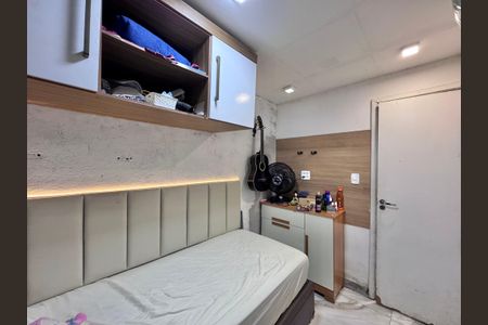 Quarto 2 de casa para alugar com 2 quartos, 45m² em Recreio dos Bandeirantes, Rio de Janeiro