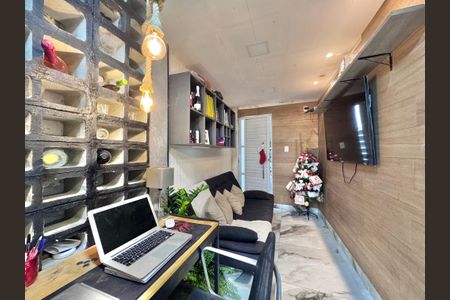 Sala de casa para alugar com 2 quartos, 45m² em Recreio dos Bandeirantes, Rio de Janeiro