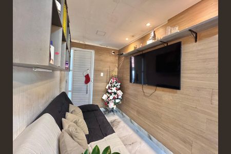 Sala de casa para alugar com 2 quartos, 45m² em Recreio dos Bandeirantes, Rio de Janeiro