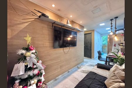 Sala de casa para alugar com 2 quartos, 45m² em Recreio dos Bandeirantes, Rio de Janeiro