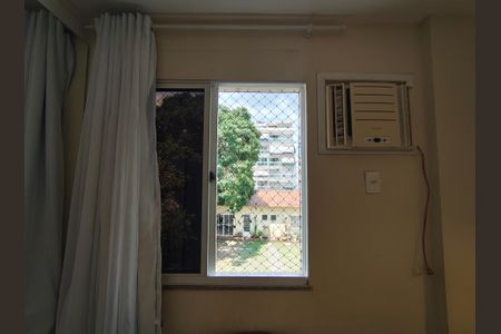 Apartamento para alugar com 77m², 3 quartos e 1 vagaJanela - Quarto 2