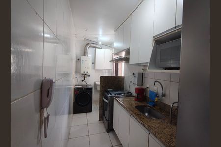 Cozinha de apartamento para alugar com 3 quartos, 77m² em Tanque, Rio de Janeiro