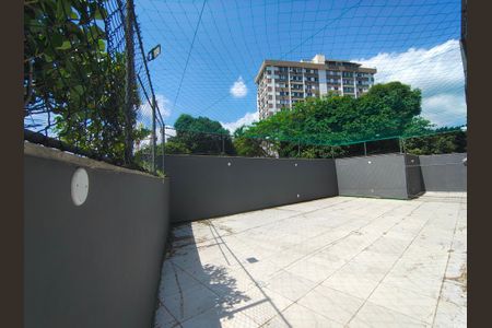 Apartamento para alugar com 77m², 3 quartos e 1 vagaQuadra