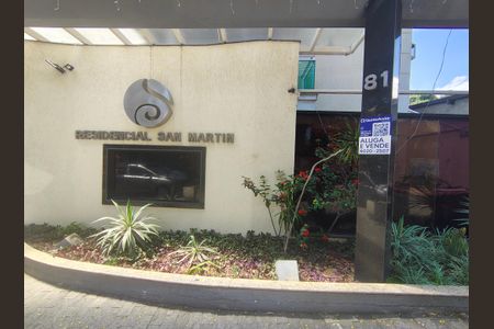 Apartamento para alugar com 77m², 3 quartos e 1 vagaFachada e portaria