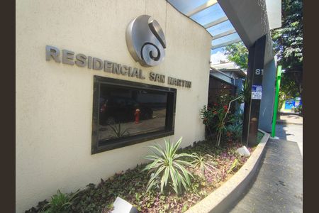 Apartamento para alugar com 77m², 3 quartos e 1 vagaFachada e portaria