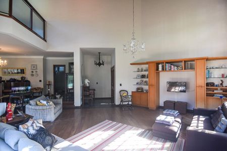 Casa à venda com 5 quartos, 650m² em São Francisco, Niterói