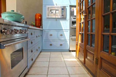 Casa à venda com 434m², 7 quartos e 3 vagas