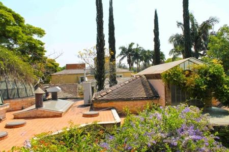 Casa à venda com 434m², 7 quartos e 3 vagas