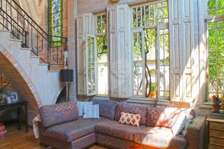 Casa à venda com 434m², 7 quartos e 3 vagas