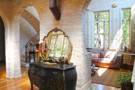 Casa à venda com 434m², 7 quartos e 3 vagas