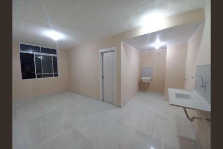 Sala de apartamento para alugar com 2 quartos, 47m² em Catiapoã, São Vicente