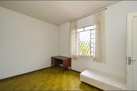 Casa à venda com 250m², 6 quartos e 2 vagas Casa à venda com 250m², 6 quartos e 2 vagasSuíte 2