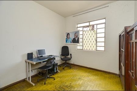 Casa à venda com 250m², 6 quartos e 2 vagas Casa à venda com 250m², 6 quartos e 2 vagasSuíte 1