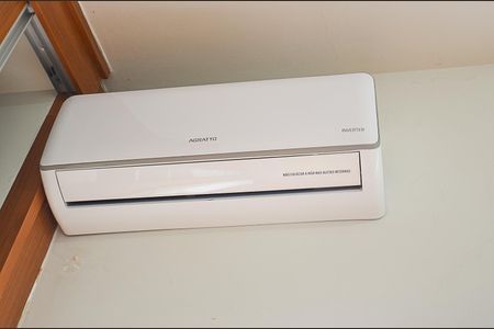 Casa à venda com 250m², 6 quartos e 2 vagas Casa à venda com 250m², 6 quartos e 2 vagasSuíte 3 - Ar condicionado