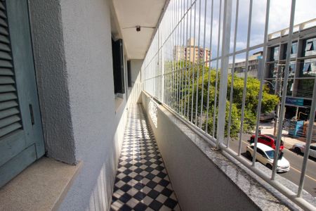 Apartamento à venda com 120m², 3 quartos e sem vagaSacada da sala