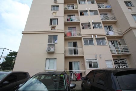 Apartamento à venda com 63m², 2 quartos e 1 vagaFachada com Placa