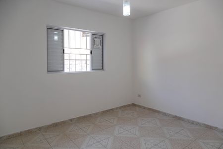 Casa para alugar com 90m², 2 quartos e 1 vaga