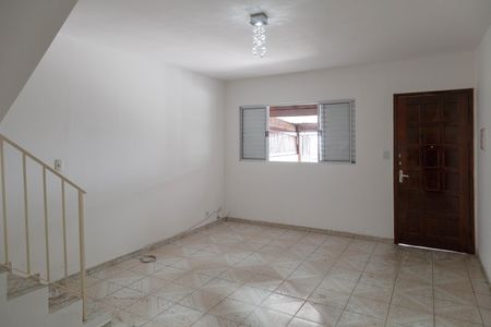 Casa para alugar com 90m², 2 quartos e 1 vaga