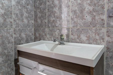 Casa para alugar com 90m², 2 quartos e 1 vaga