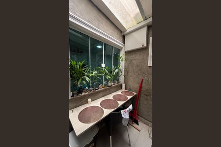 Apartamento à venda com 46m², 2 quartos e 1 vagaÁrea de Serviço