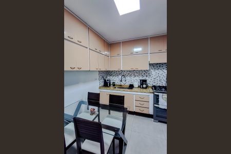 Apartamento à venda com 100m², 3 quartos e 2 vagasCozinha