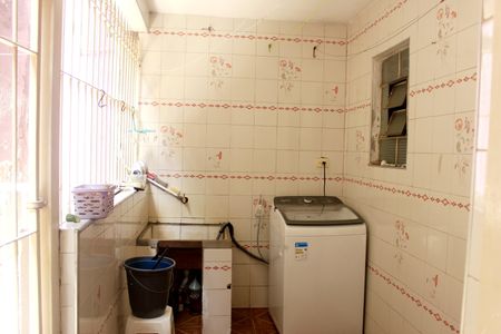 Casa à venda com 150m², 5 quartos e 2 vagasLavanderia (casa 1)