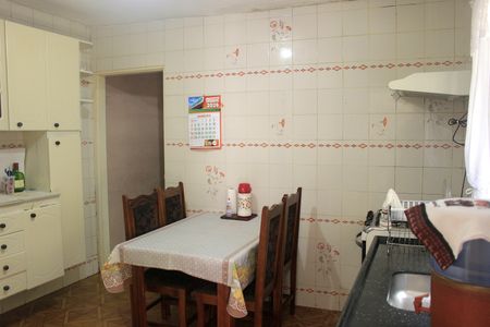 Casa à venda com 150m², 5 quartos e 2 vagasCozinha (casa 1)