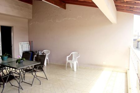 Casa à venda com 150m², 5 quartos e 2 vagasVaranda (casa 1)