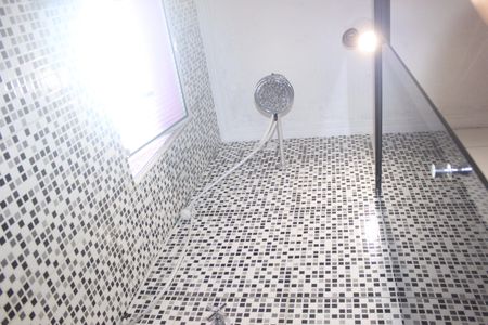 Casa à venda com 150m², 5 quartos e 2 vagasBanheiro (casa 2)