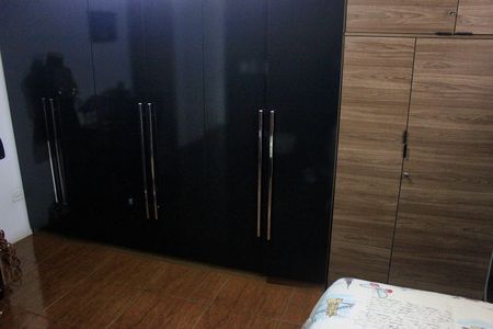 Casa à venda com 150m², 5 quartos e 2 vagasQuarto 2 (casa 2)