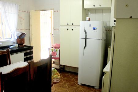 Casa à venda com 150m², 5 quartos e 2 vagasCozinha (casa 1)