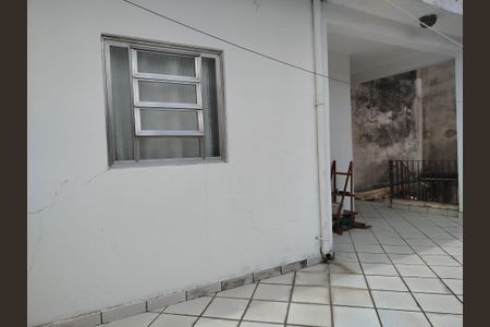 Casa à venda com 300m², 4 quartos e 4 vagasEdícula : Pátio