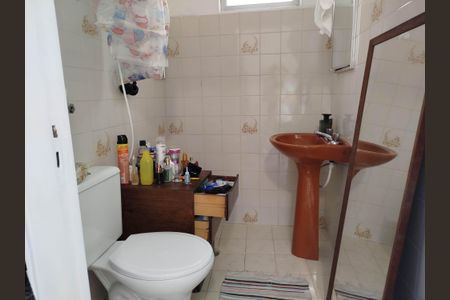 Casa à venda com 300m², 4 quartos e 4 vagasEdícula: banheiro 5