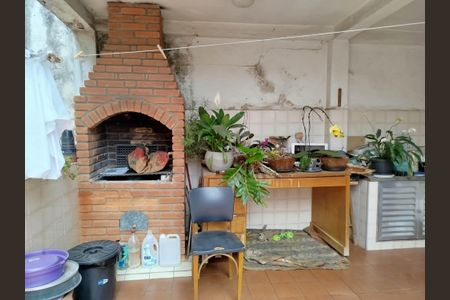 Casa à venda com 300m², 4 quartos e 4 vagasChurrasqueira e área de serviço