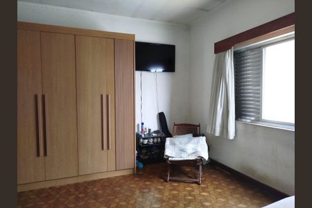 Casa à venda com 300m², 4 quartos e 4 vagasQuarto 3 - suite