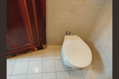 Casa à venda com 300m², 4 quartos e 4 vagasBanheiro 3 - Lavabo
