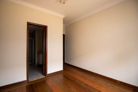 Casa para alugar com 146m², 3 quartos e 4 vagasSuíte 