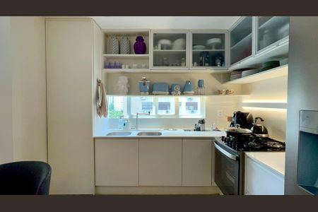 Apartamento à venda com 75m², 2 quartos e sem vagaCozinha