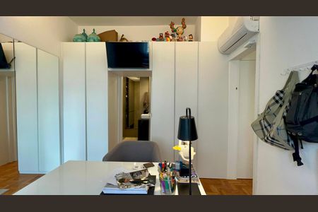 Apartamento à venda com 75m², 2 quartos e sem vagaSuíte 2