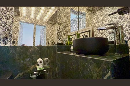 Apartamento à venda com 75m², 2 quartos e sem vagaLavabo